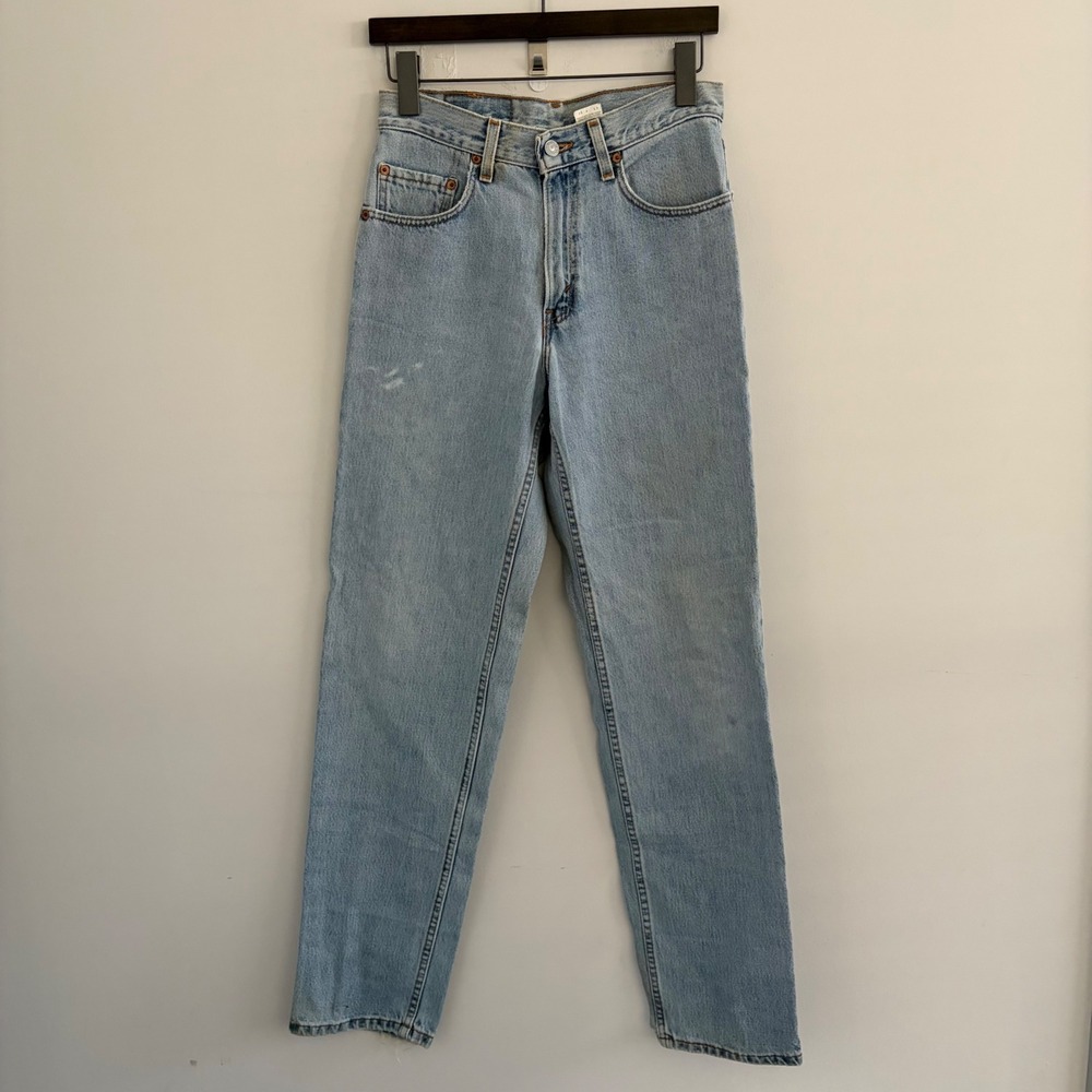 Vintage Levis 550 Relaxed Fit Light Wash Jeans W29 L32 Made in USA